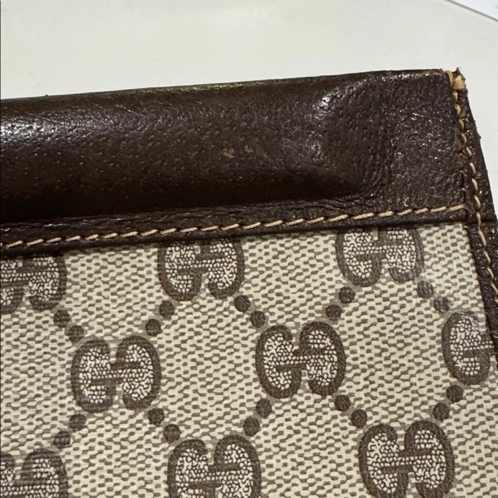 Authentic Vintage Gucci Monogram GG Plus Top Handle Bag